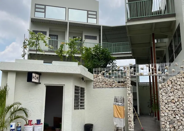 Hom Coliving 2 Bedrooms With Garden Hostal *